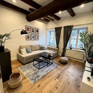 donaublick-apartment.com-bavaria.com/