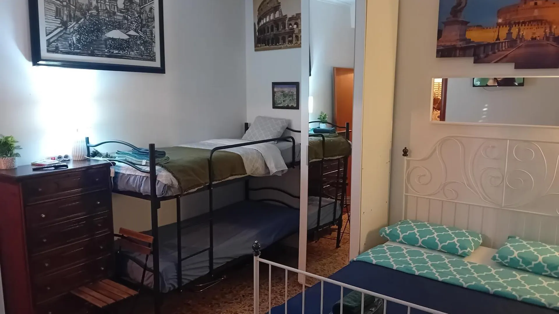 Roma Trastevere Station Homestay Rome